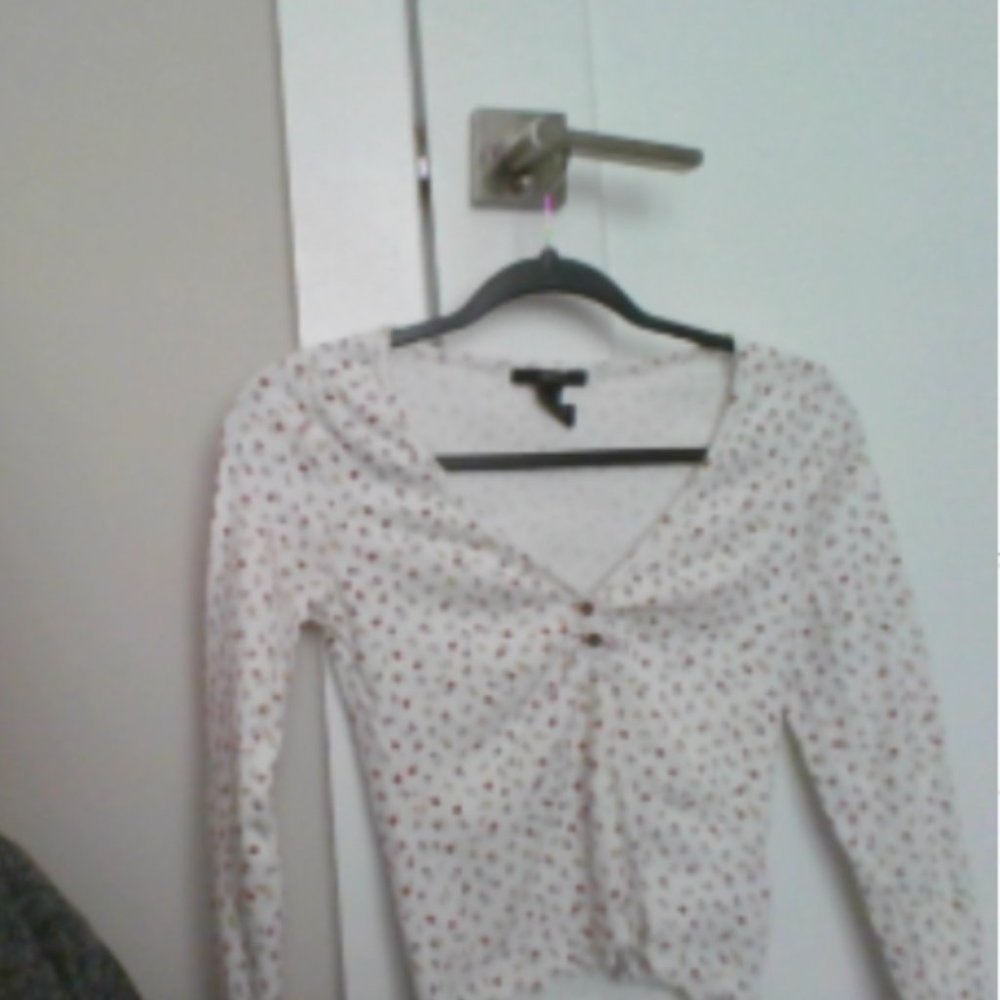 Long sleeve tee